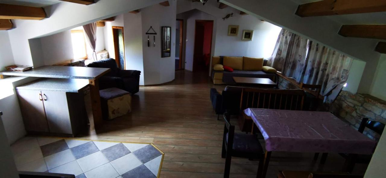 Eti And Mia Holiday Apartments Muntić 외부 사진