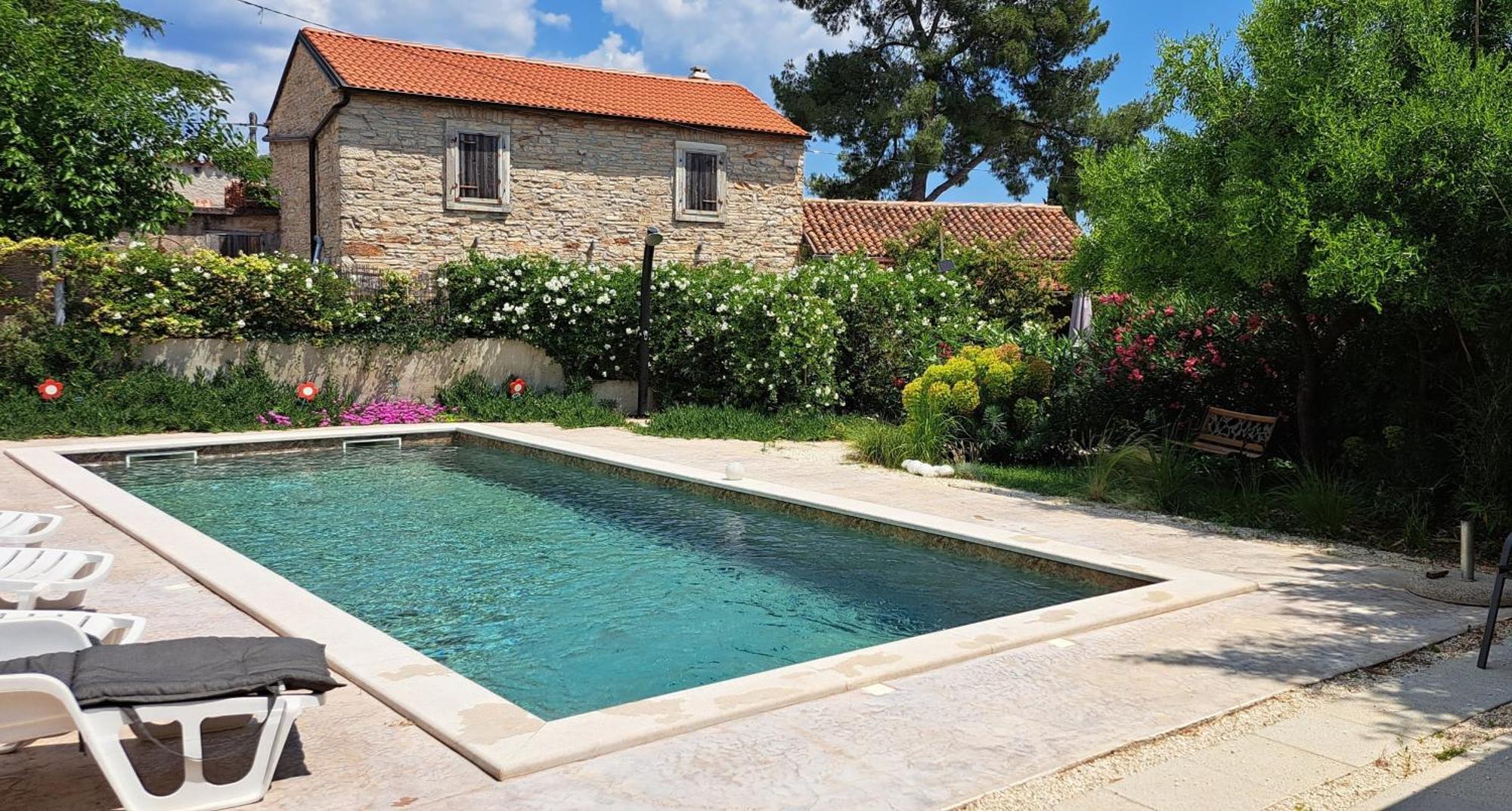 Eti And Mia Holiday Apartments Muntić 외부 사진